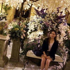 Meet your Posher, Vivian